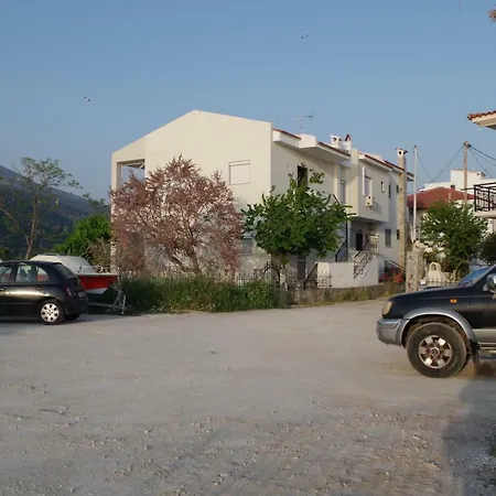 Maries Seaside Home Skala Marion Exterior photo