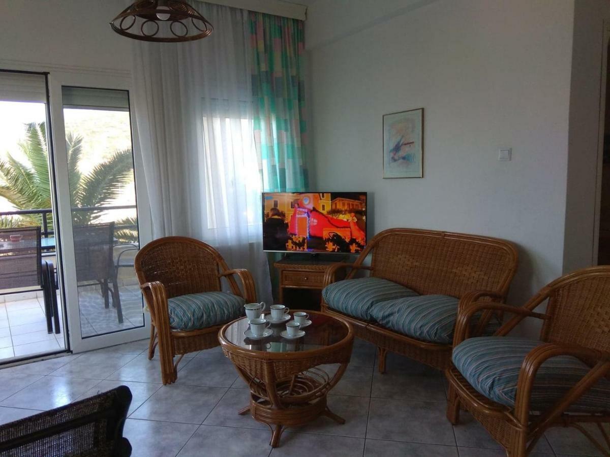 Maries Seaside Apartamento Skála Marión