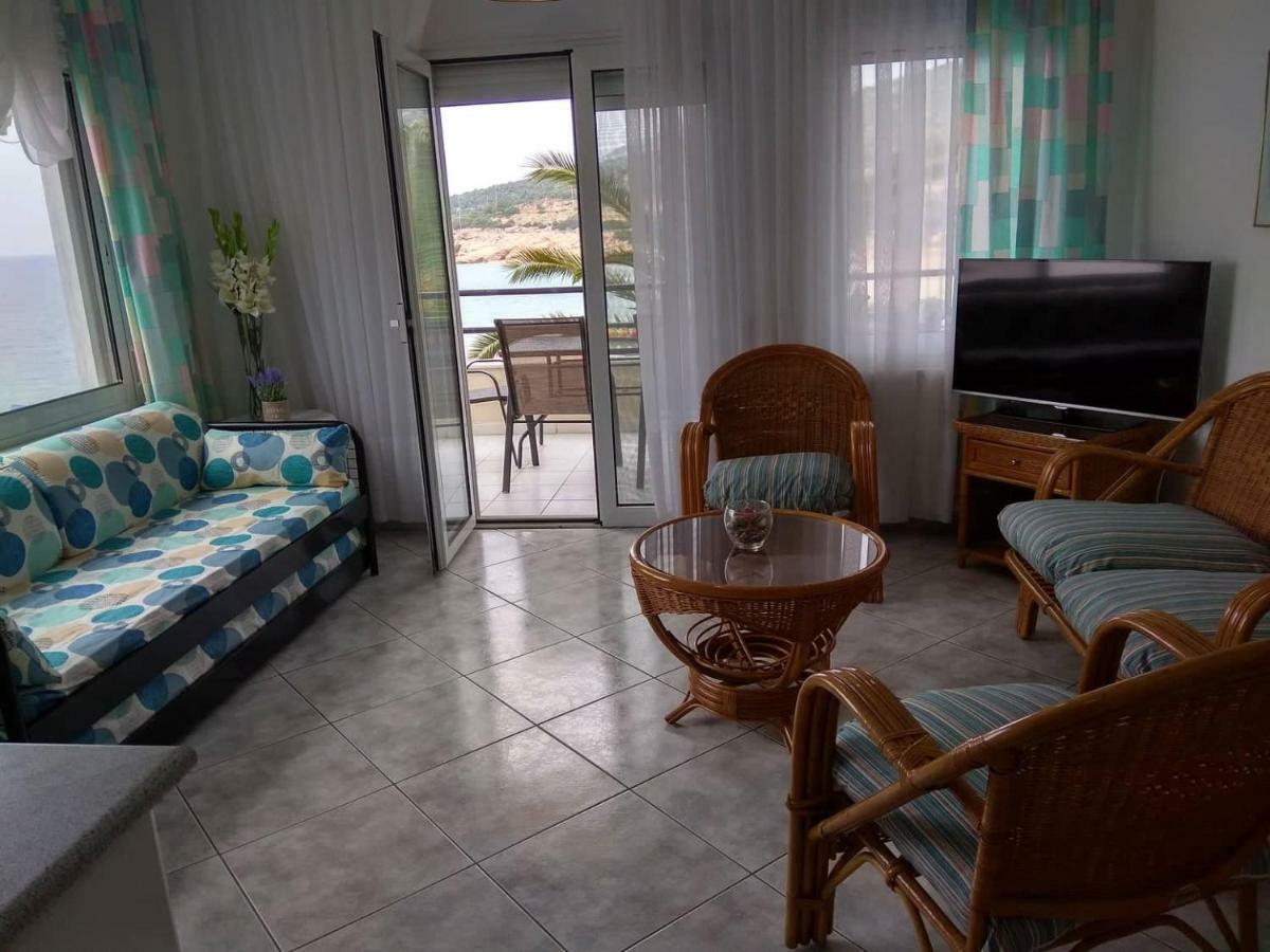 Maries Seaside Apartment Skala Marion