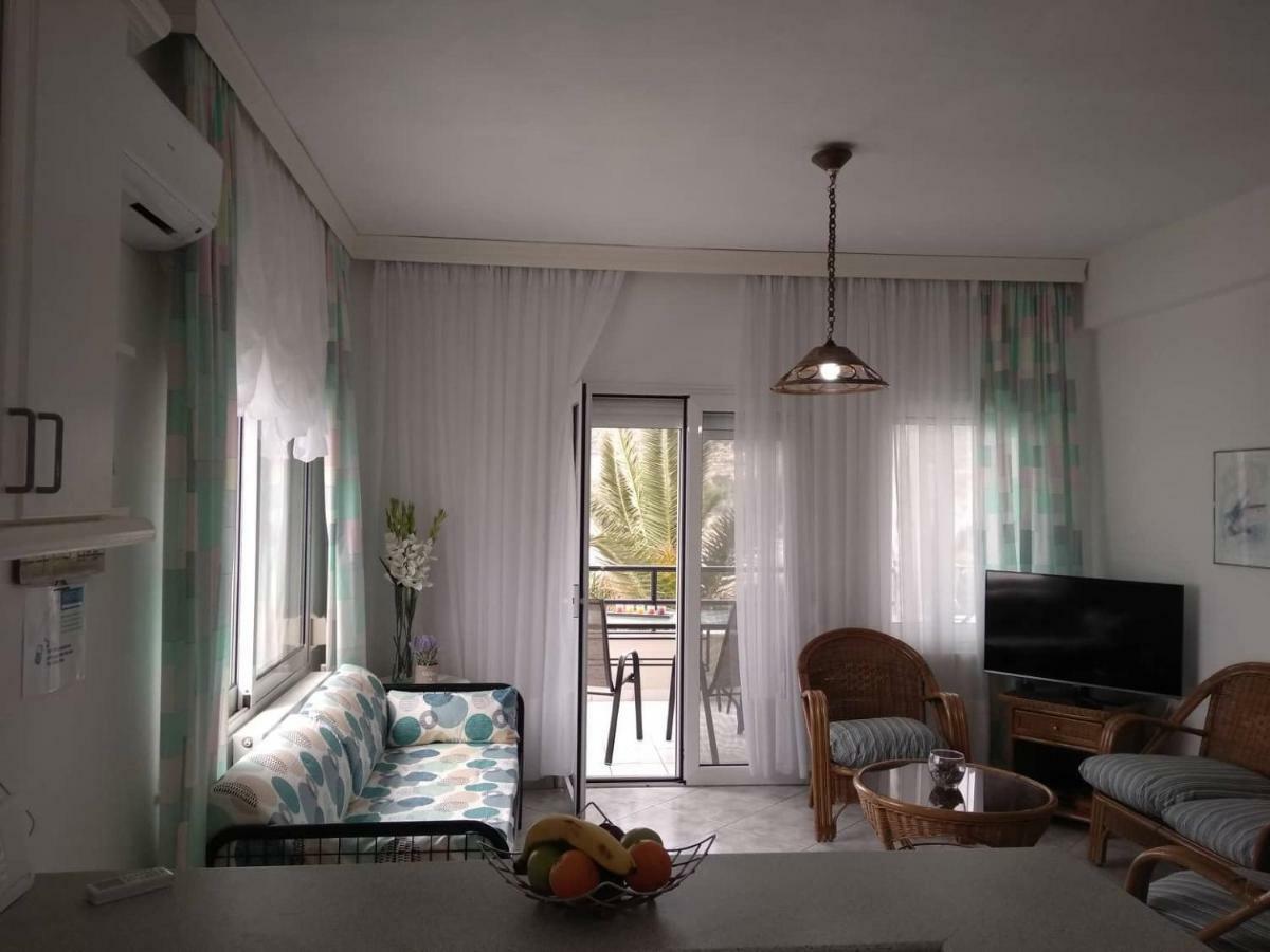 Maries Seaside Apartment