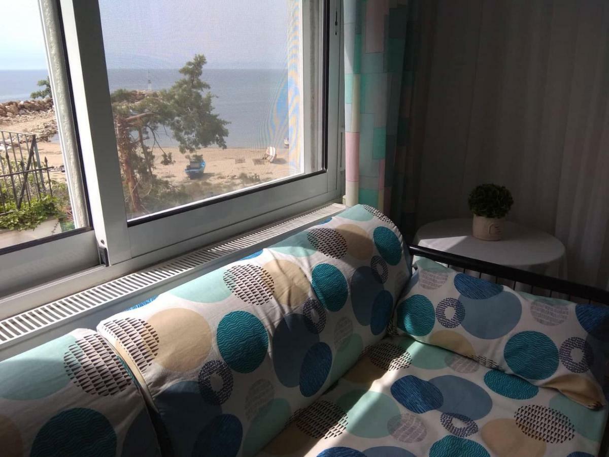 Maries Seaside